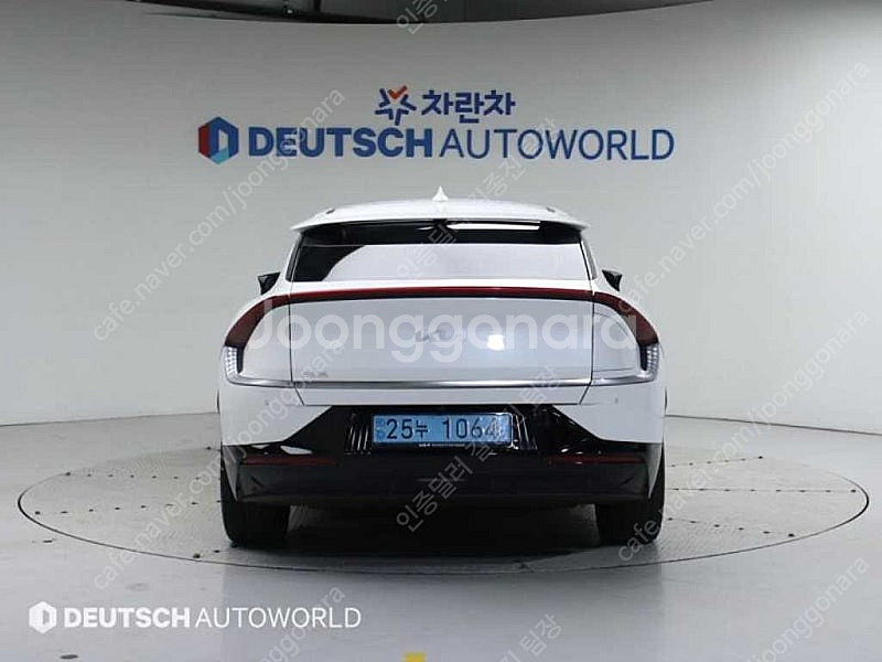 EV6 중고 EV6 중고차 2023년식 26,143km 롱레인지 AWD 어스 중고차시세비교--4